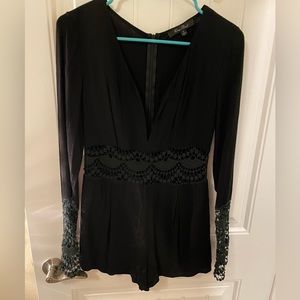 Honey Punch boutique romper size S